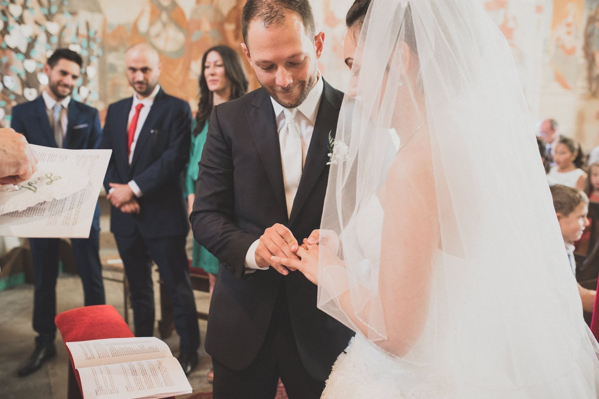 Elegante Matrimonio La Limonera Rovellasca scambio anelli