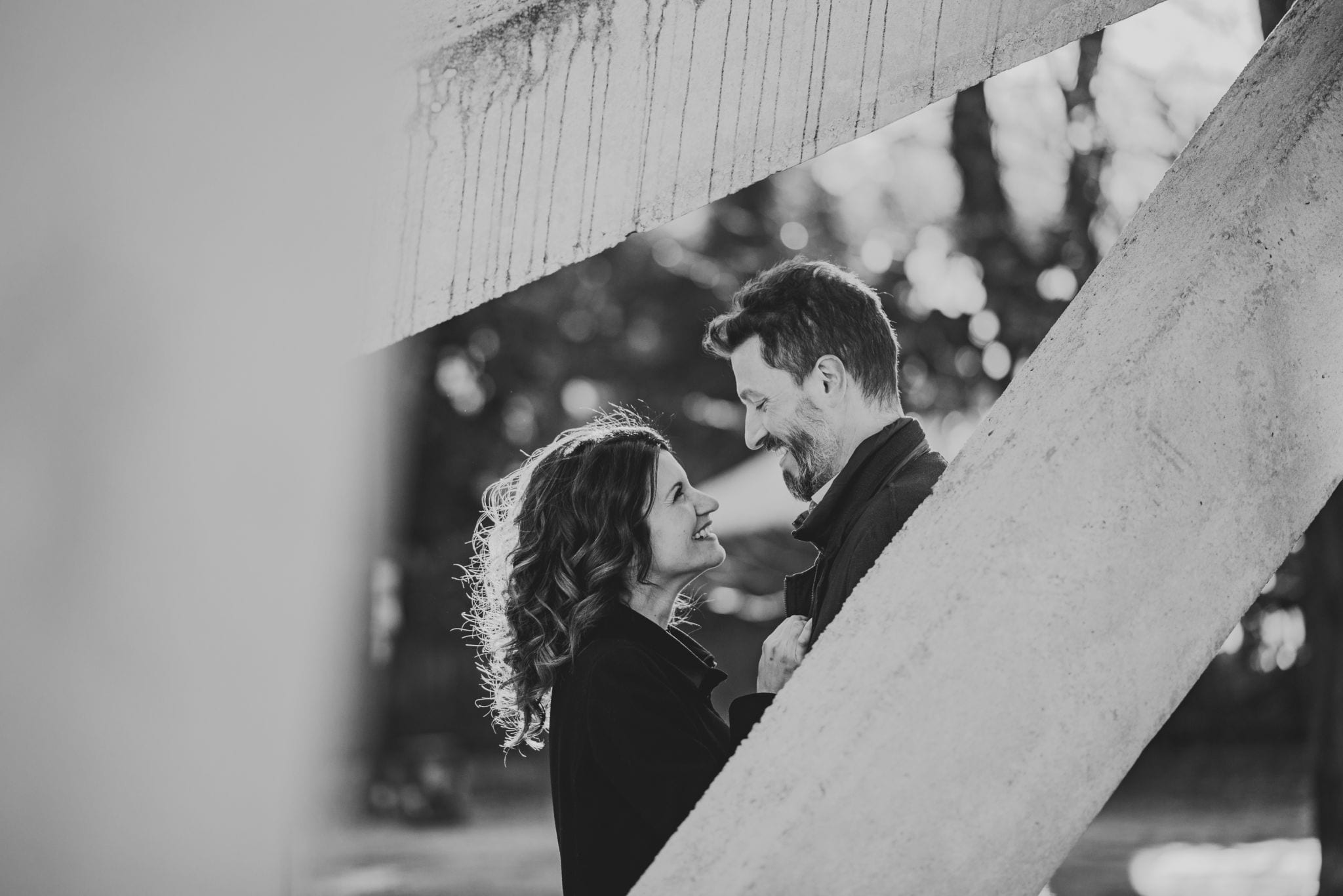 sessione engagement prematrimoniale milano fotografo matrimonio artistico spontaneo elegante intimo creativo lamperti