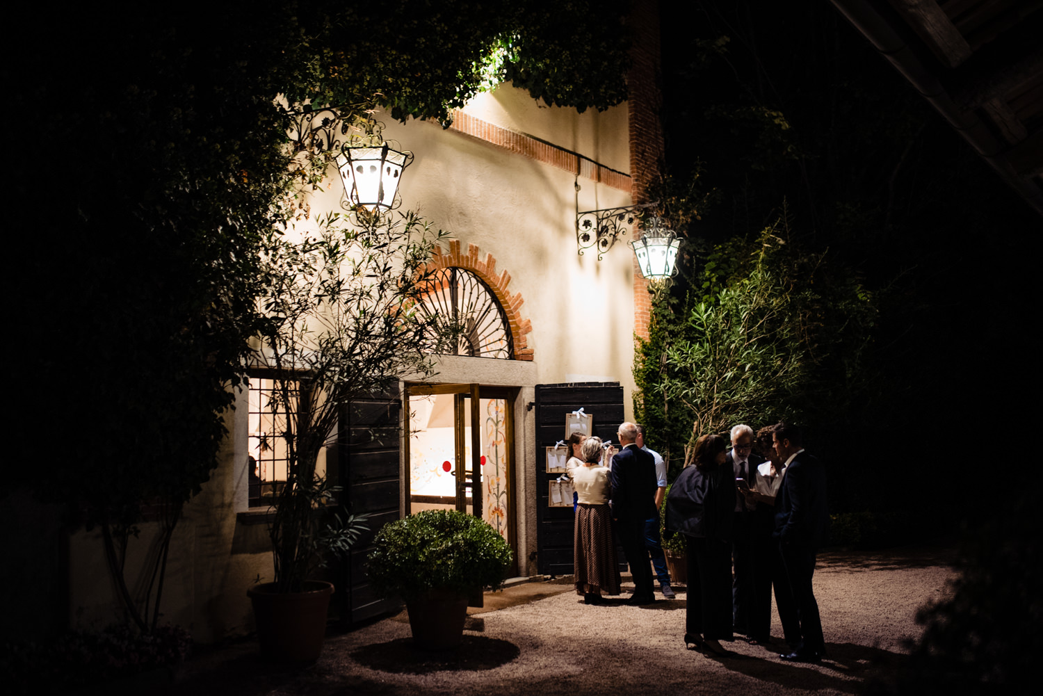 Ricevimento Fotografo matrimonio Villa Giannone Santuario di Saronno elegante spontaneo reportage moderno varese lamperti