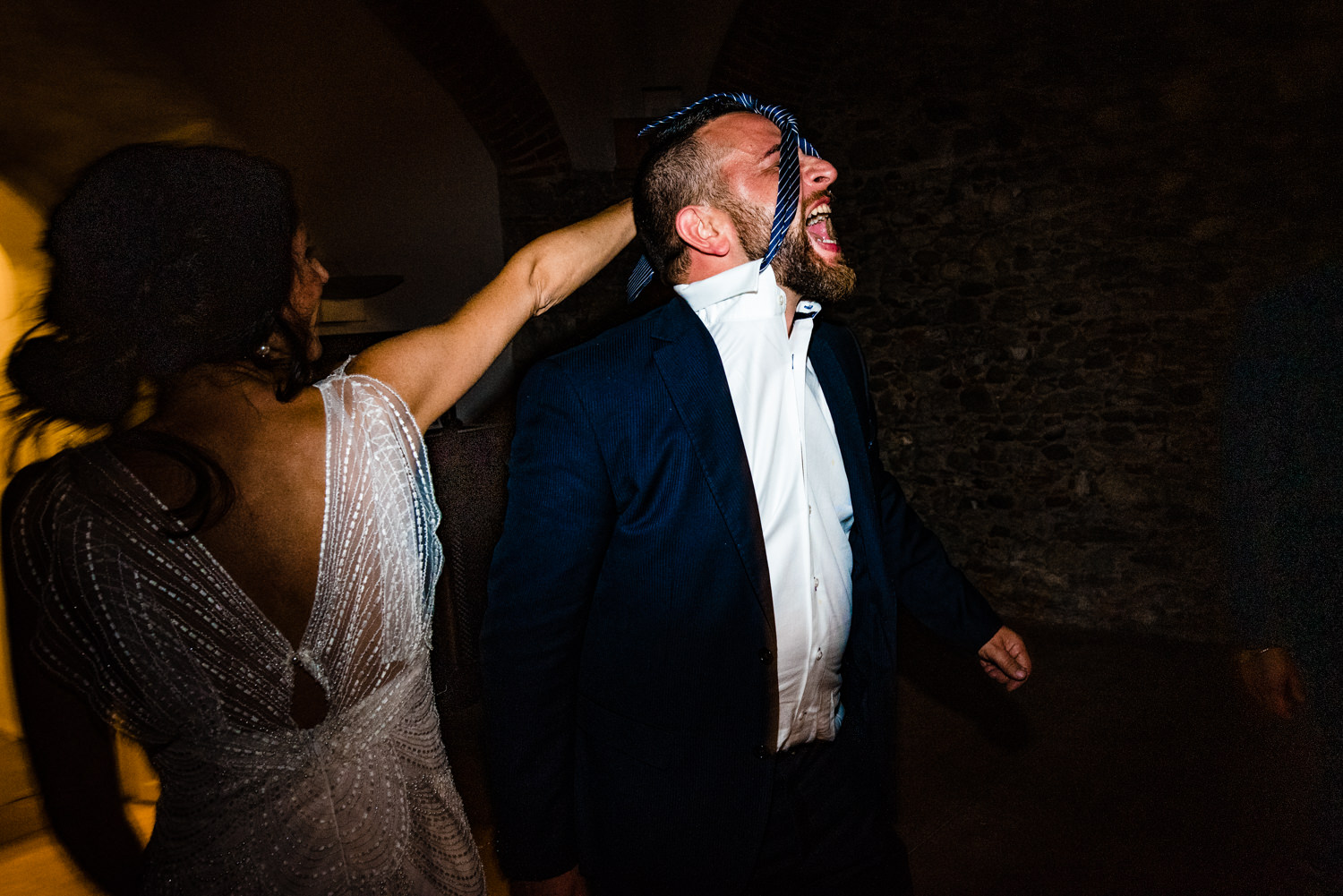 Balli Dancefloor DJ Deejay Fotografo matrimonio Villa Giannone Santuario di Saronno elegante spontaneo reportage moderno varese lamperti